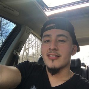 Meet your Posher, Leonel